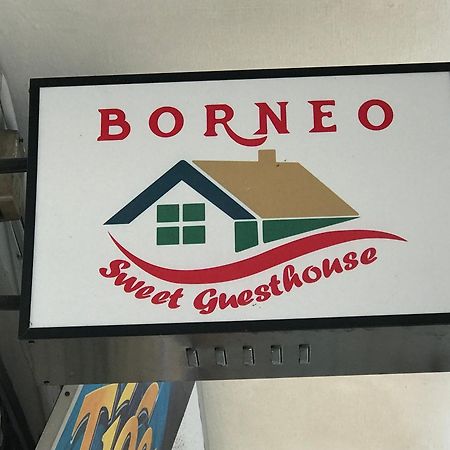 Borneo Sweet Guesthouse Kuching Bagian luar foto